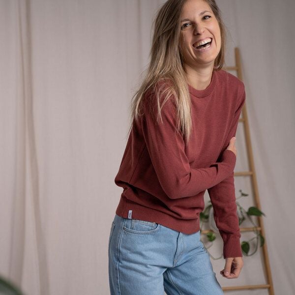 Vresh Clothing Vrenja, Klassischer Strickpullover aus Biobaumwolle von Vresh Clothing