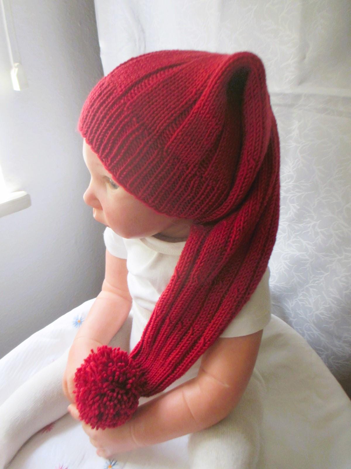 Wichtelmütze Für Ku 47-51 cm Merinowolle Dunkelrot von VroniStrickt