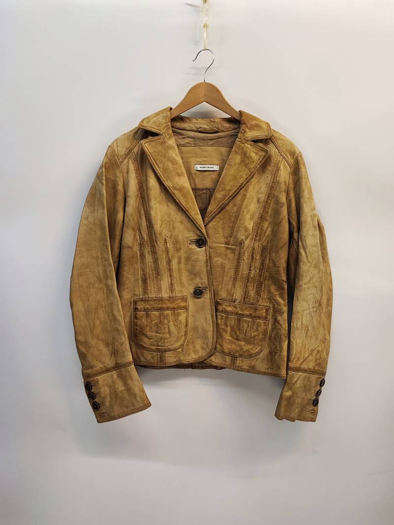 More & Suede Camel Lederjacke Größe 40/ 70Er Jahre Unisex Leder Blazer Mit Druckknöpfen Verschluss Und Taschen von VulgarVizionar