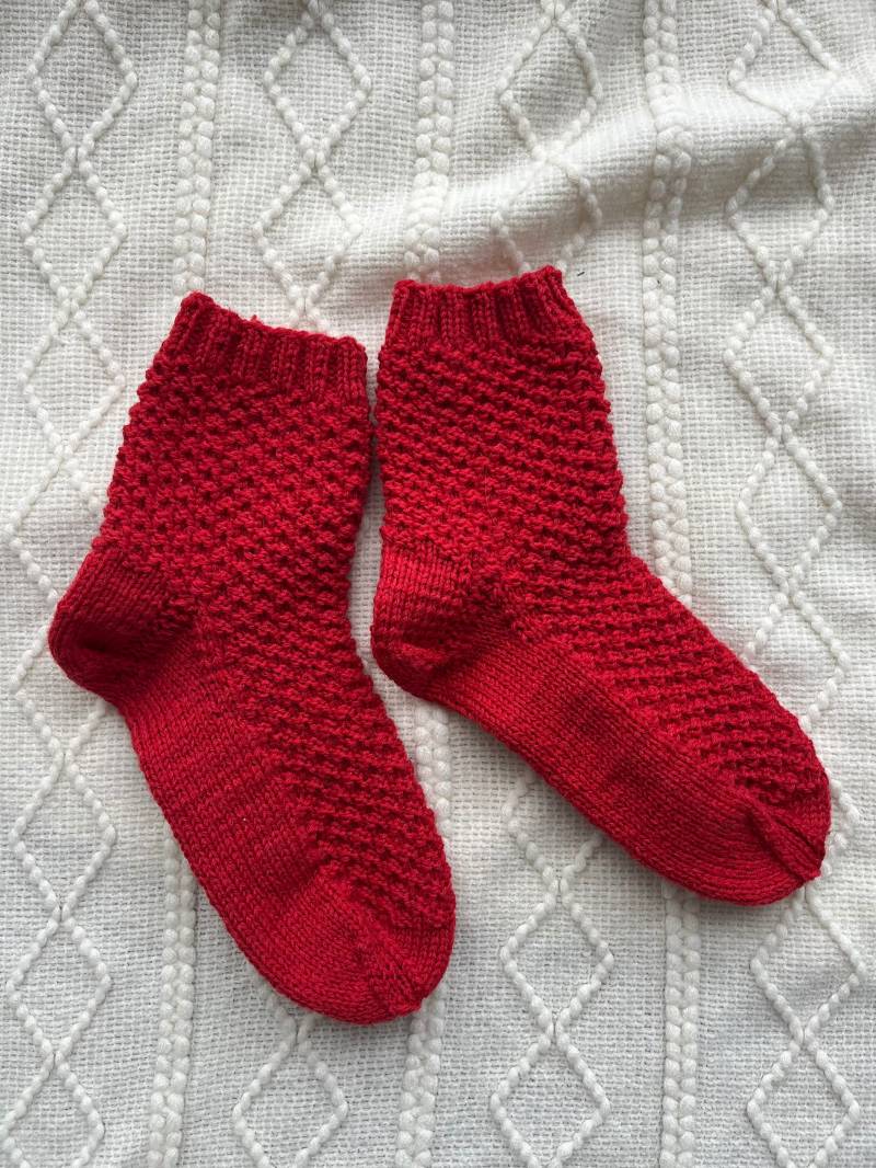 stricksocken 41/42 Mit Muster stricksocken 41/42 Mit Muster von VunaArts