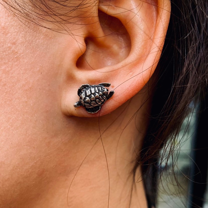 Meeresschildkröte Ohrstecker - Sterling Silber Schiebeohrstecker - Vvilk von VvILK