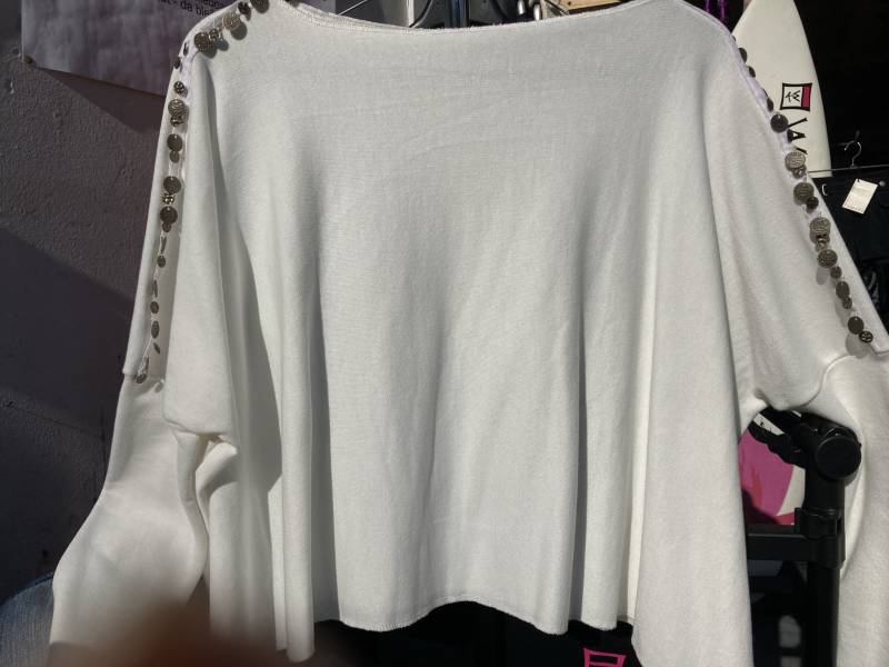 Sweatshirt Mit Metall Pailletten von WAKEKIKI