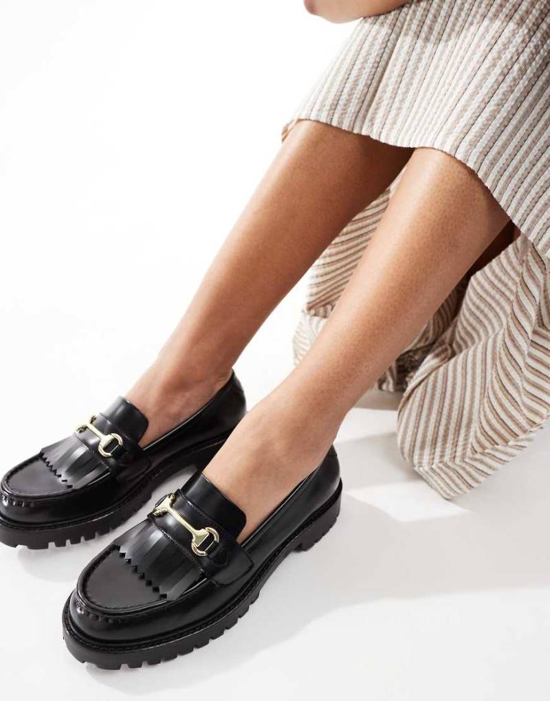 WALK LONDON - Clara - Loafer aus schwarzem Glattleder mit Fransen von WALK LONDON
