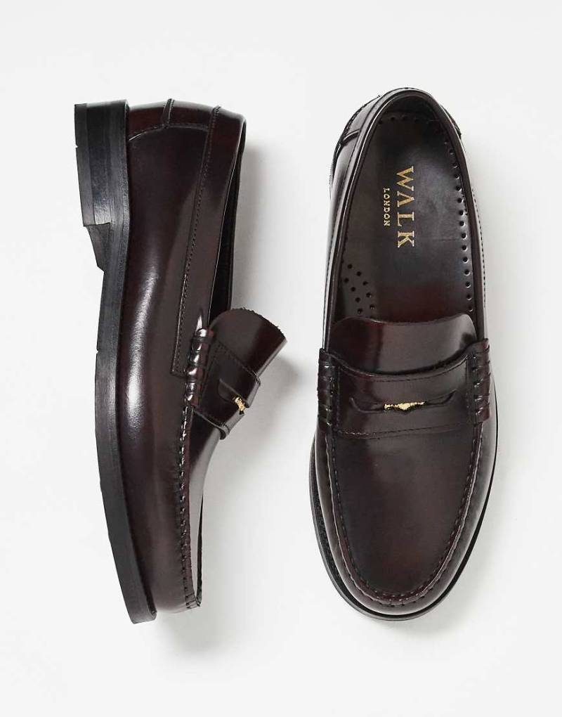 Walk London - Dalston - Penny-Loafer in kräftigem Burgunderrot von WALK LONDON
