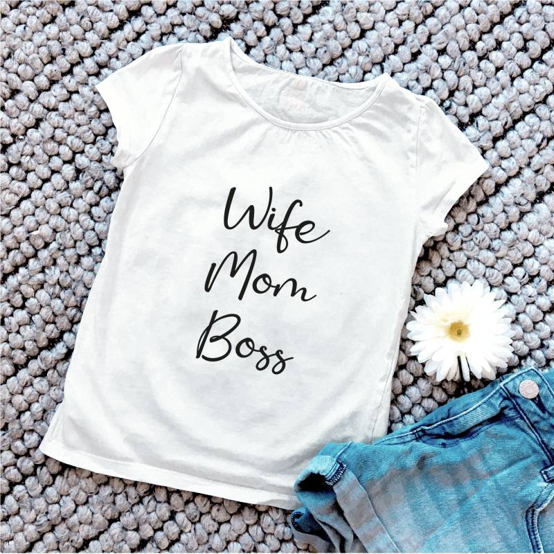 Bügelbild "Mom Wife Boss", Mehrere Größen Und Farben Zur Auswahl, Dekor 11 Bügelbild "Mom Wife Boss", Mehrere Größen Und Farben Zur Auswahl, Dekor 11 von WANDelbarShop