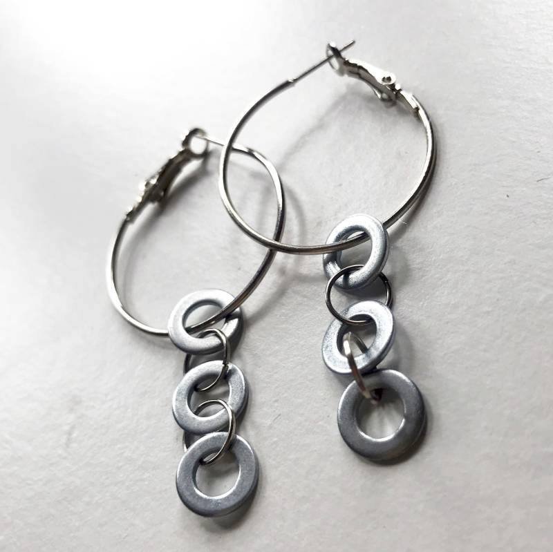 The Ooo Hoop Ohrringe von WAREHARDStore