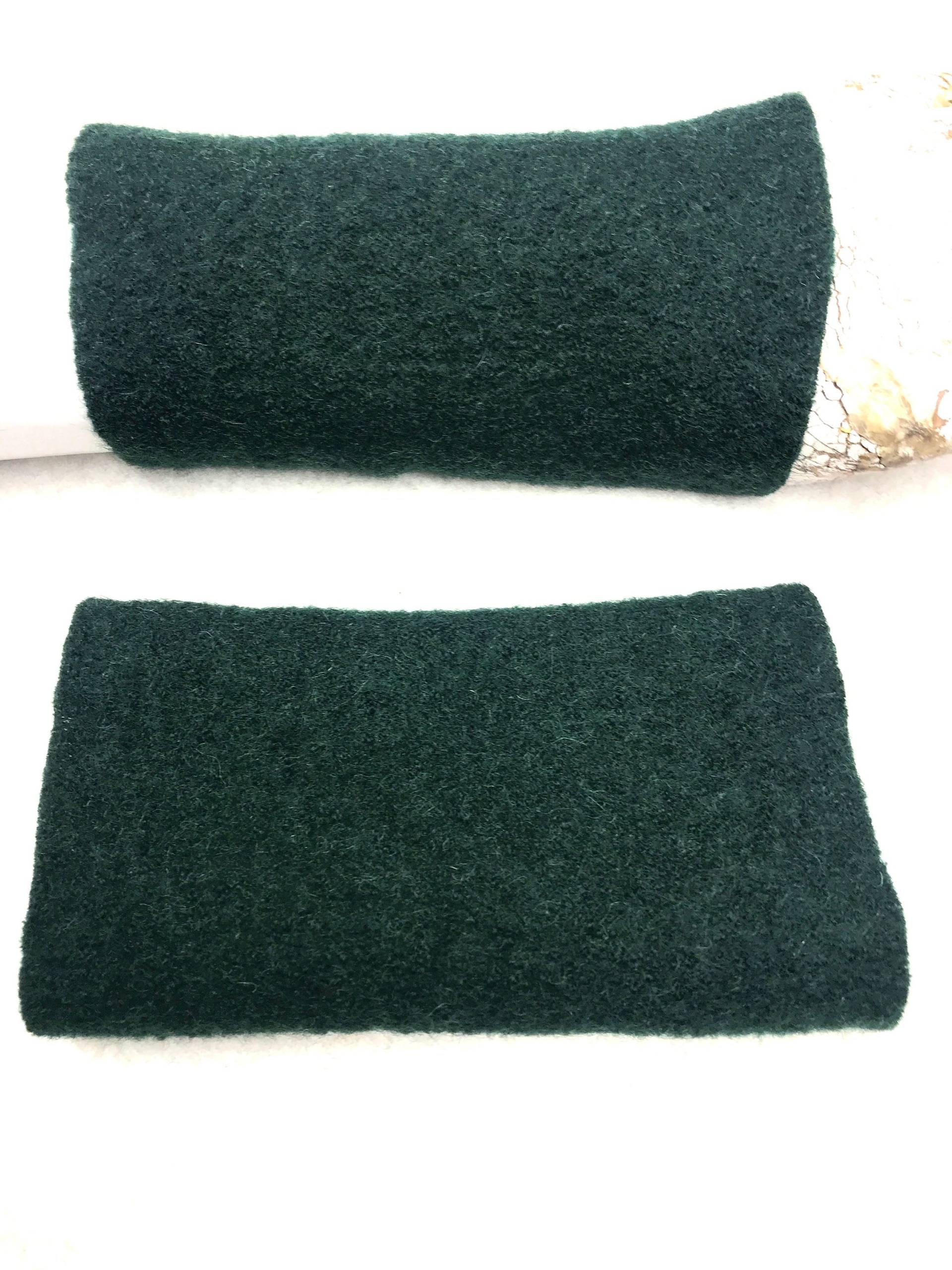 Farbwechsler Weiche Warme Armstulpen Wollwalk Robust Und Wertvoll Aus Tiroler Kochwolle, Wollwalk, Reiten Von Tannen-Blau Bis Moos-Grün von WARZOG