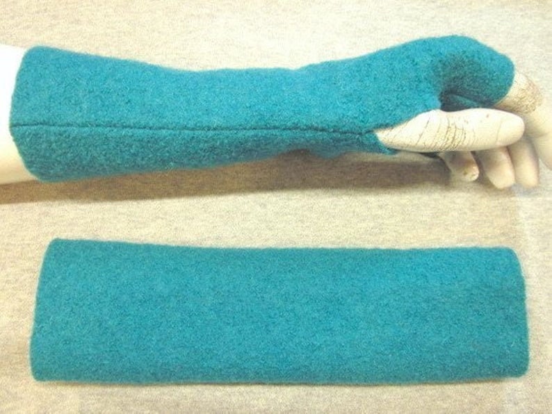 Handschuhe in Echt Petrol, Wolle, Weiche Warme Armstulpen Kochwolle Langlebig, Stabil Wollwalk, Loden Pulswärmer, Das Beliebte Geschenk von WARZOG