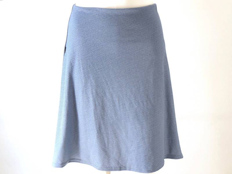 Jersey Rock in A - Form Mit Versteckter Passe Weich, Der Schnitt Passt Sich Wunderbar Der Körperform An Und Fällt Besonders Schön, Geschenk von WARZOG