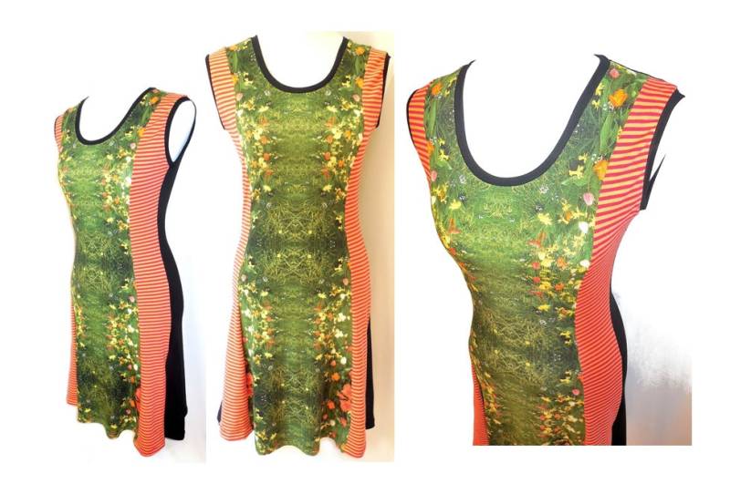 Stretch Kleid Eigener, Digitaler Stoff Druck Blumen, Streifen Damen Frauen Ambient Mit Rundhals Ausschnitt Femininer Style Für Anlässe von WARZOG