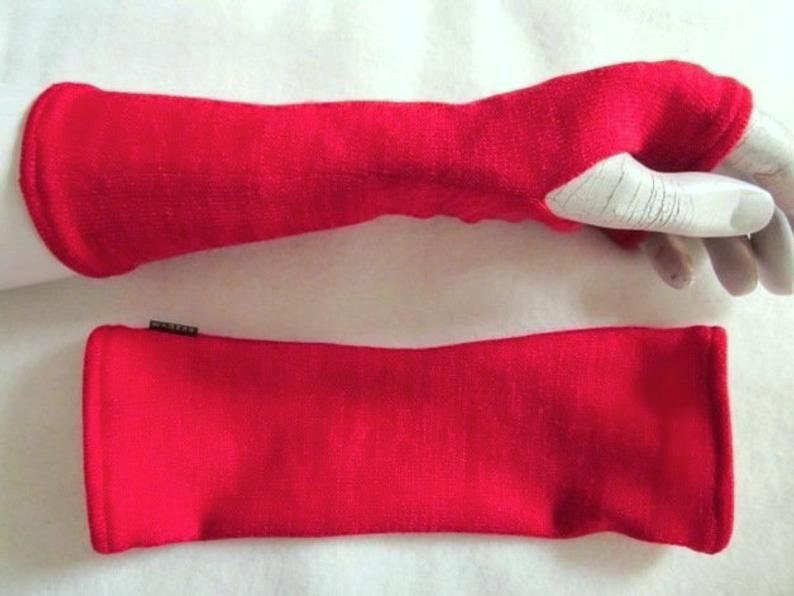 Warme Handschuhe Weiche Strickwolle Armstulpen, Feingewirke, Farbe Rot, Exzellente Stoffqualität, Wolle Zärtlich, Das Beliebte Geschenk von WARZOG