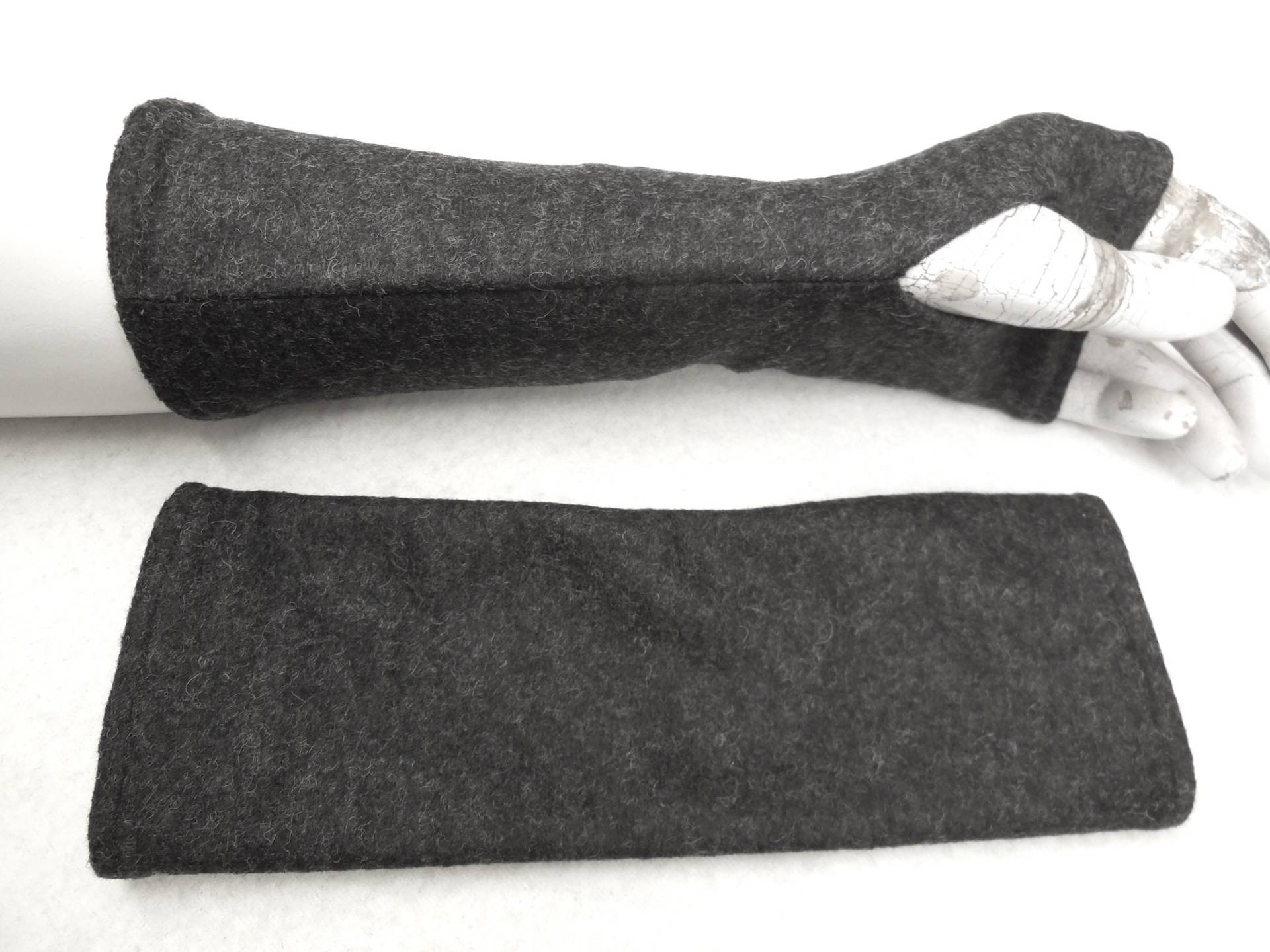 Weiche Warme Handschuhe Strickwolle Grau Jersey Armstulpen Ideal Zu Kurzärmligen Kleidern, Zum Drunterziehen O. Über Einen Pulli, Geschenk von WARZOG