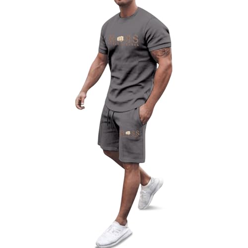WAZHAKU Jogginganzug Herren Trainingsanzug Baggy Sportanzug Bequeme Atmungsaktive Sommer Outfit 2-teiliges Set mit Tshirts und Sporthose Stretch Fitnessanzug Activewear Streetwear Freizeitanzug WAZHAKU Jogginganzug Herren Trainingsanzug Baggy Sportanzug Bequeme Atmungsaktive Sommer Outfit 2-teiliges Set mit Tshirts und Sporthose Stretch Fitnessanzug Activewear Streetwear Freizeitanzug von WAZHAKU