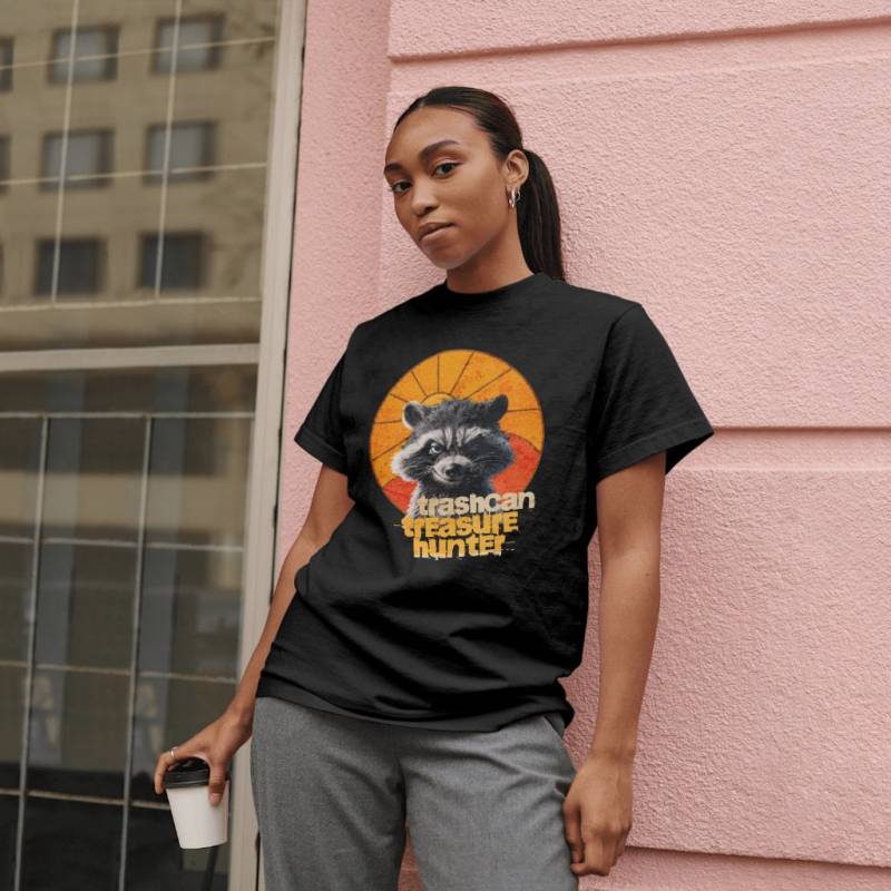 Raccoon T-Shirt Nasty Tshirt Raccoon T-Shirt Nasty Tshirt von WBCreativeWorkshop