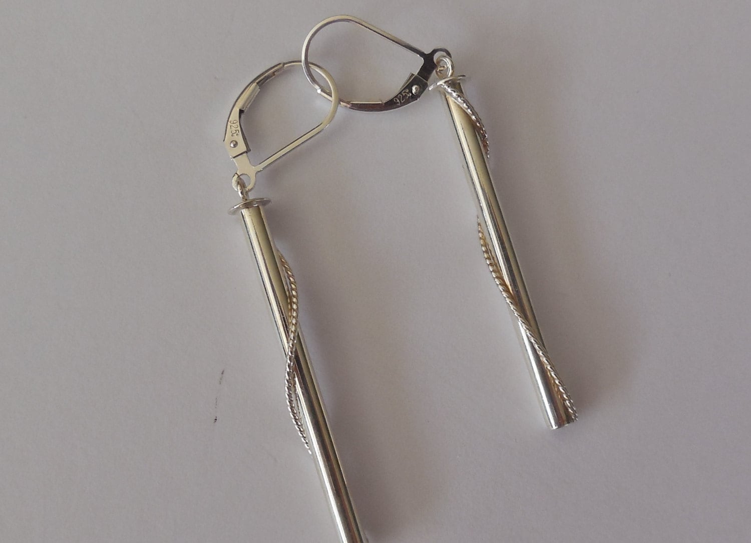 sterling Silber Ohrringe, Massiv Tube Handgemachte Baumeln Tropfen Moderne Ohrringe sterling Silber Ohrringe, Massiv Tube Handgemachte Baumeln Tropfen Moderne Ohrringe von WBcoraljewelry