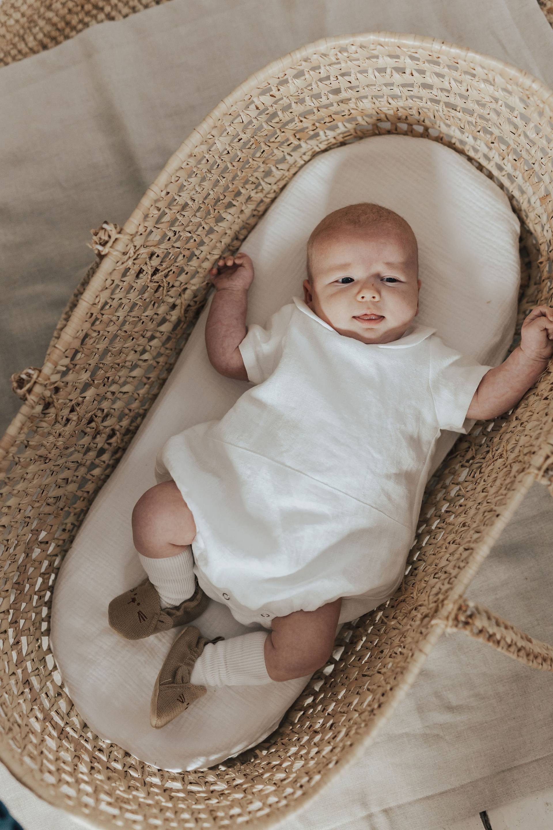 Baby Strampler Weiß Leinen Jungen Overall Taufe Kleid Outfit Mädchen Peter Pan Kragen von WDbloom