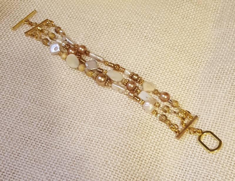 Mutter Von Pearl Triple Strand Armband von WEEDsByRose