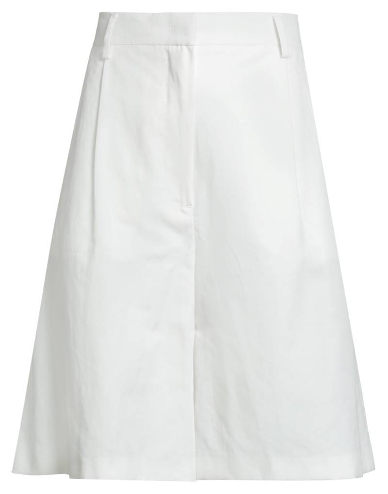 WEEKEND MAX MARA Shorts & Bermudashorts Damen Weiß von WEEKEND MAX MARA