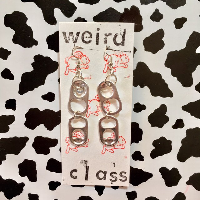 Zuglasche Ohrringe Zuglasche Ohrringe von WEIRDCLASS