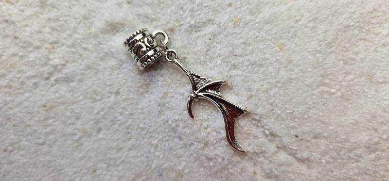Bat Wing - Metall Dreadschmuck/Dread Perle Tube Flecht Mit Kleinem Fledermausflügel Bat Wing - Metall Dreadschmuck/Dread Perle Tube Flecht Mit Kleinem Fledermausflügel von WENDIGOberlin