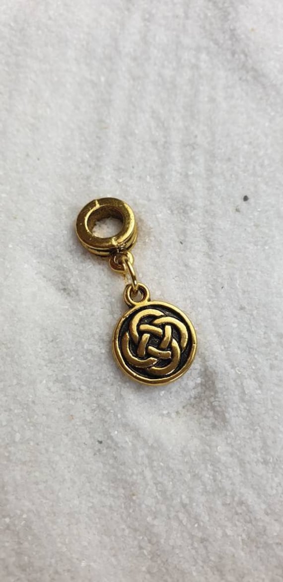 Celtic Knot Metall Dreadschmuck/Dread Perle Flecht Und Anhänger Mit Keltenknoten Celtic Knot Metall Dreadschmuck/Dread Perle Flecht Und Anhänger Mit Keltenknoten von WENDIGOberlin