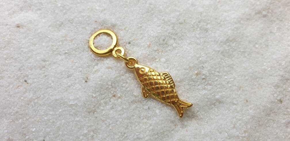 Goldfisch Metall Dreadschmuck/Dread Perle Flecht Und Anhänger Mit Kleinem Fisch von WENDIGOberlin