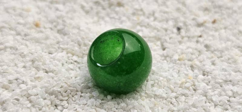 Jade Xs Zierliche Großloch Perle, Dreadschmuck/Dread Perle Flecht Aus Halbtransparenter Jade, Eingefärbt in Myanmar Grün von WENDIGOberlin