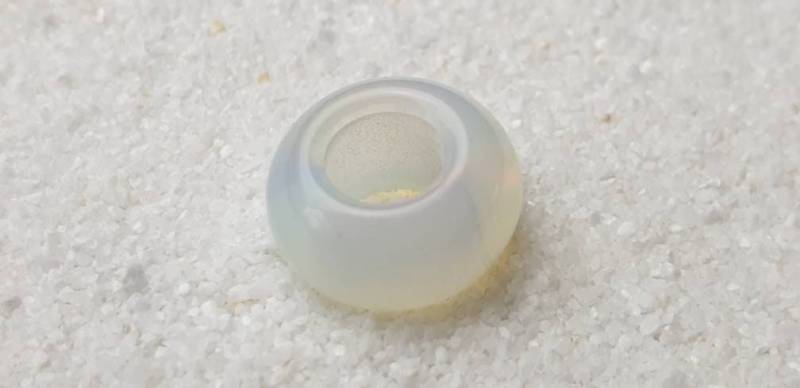 Milch Opalith Großloch Perlen, Dreadschmuck/Dread Perle Flecht Aus Halbtransparentem Composit Gestein von WENDIGOberlin