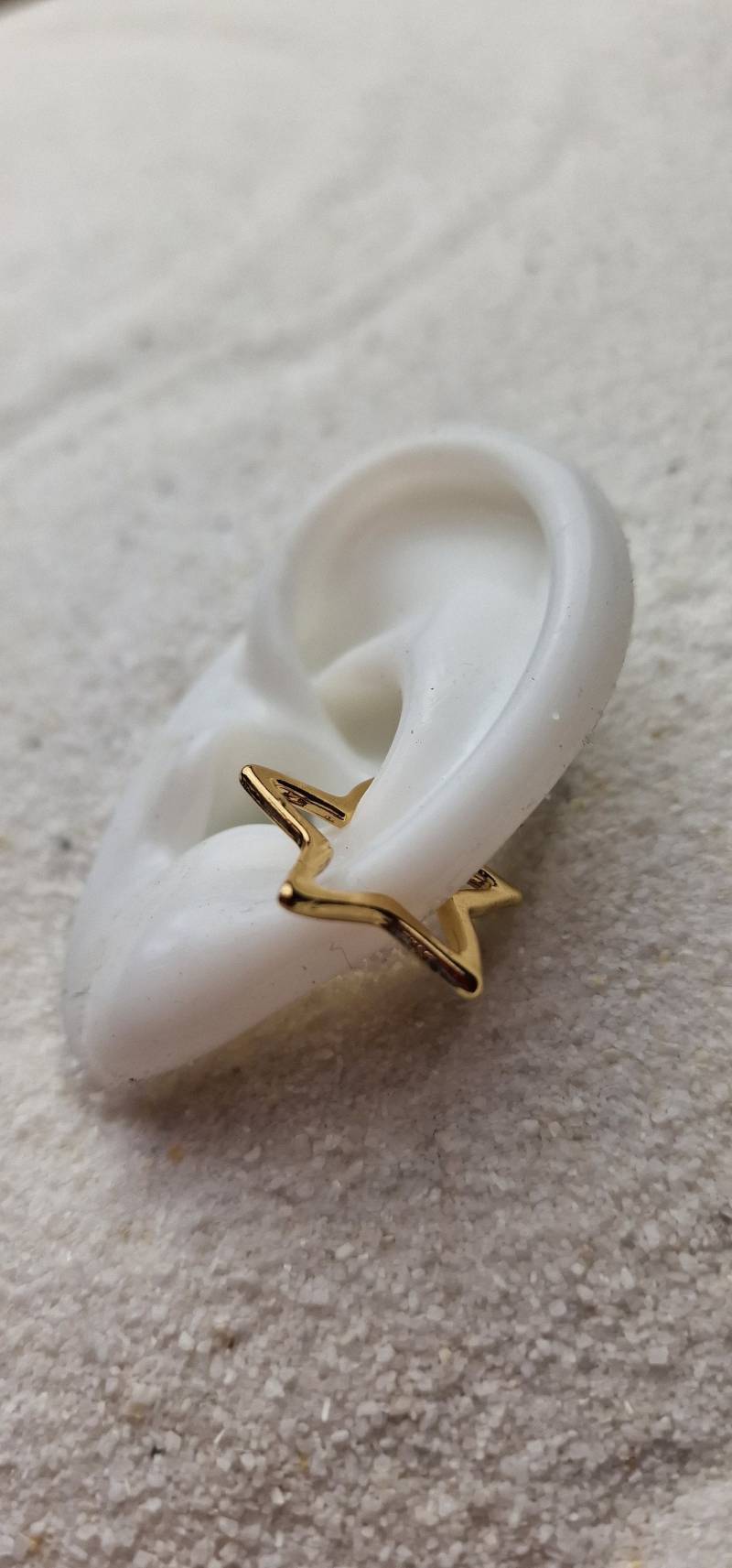 Star Ear Cuff/Ear Wrap Ohrmanschette Ohrklemme Eye Catcher in Extravaganter Sternform Als Single Oder Pahr Star Ear Cuff/Ear Wrap Ohrmanschette Ohrklemme Eye Catcher in Extravaganter Sternform Als Single Oder Pahr von WENDIGOberlin