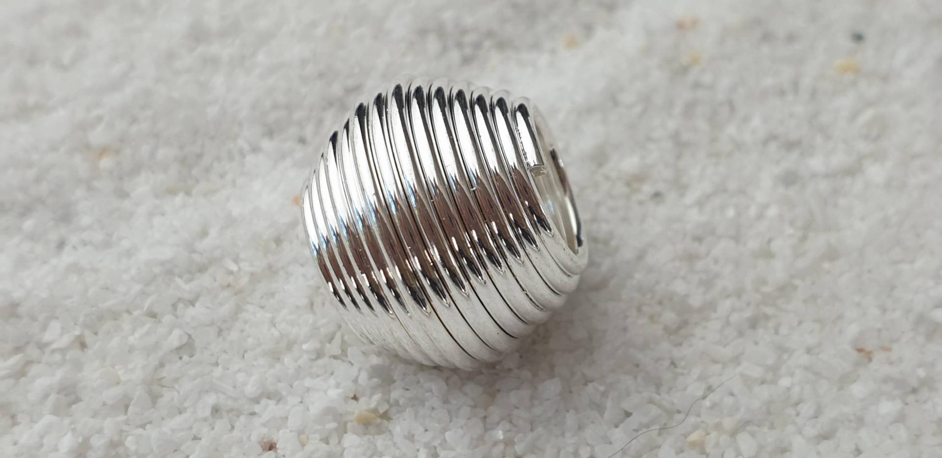 Wire Beads 12x15mm Großloch Perlen Metall Dreadschmuck/Dread Perlen Flecht Aus Draht, Einzeln Oder Als Set Mit 5 Stück Wire Beads 12x15mm Großloch Perlen Metall Dreadschmuck/Dread Perlen Flecht Aus Draht, Einzeln Oder Als Set Mit 5 Stück von WENDIGOberlin