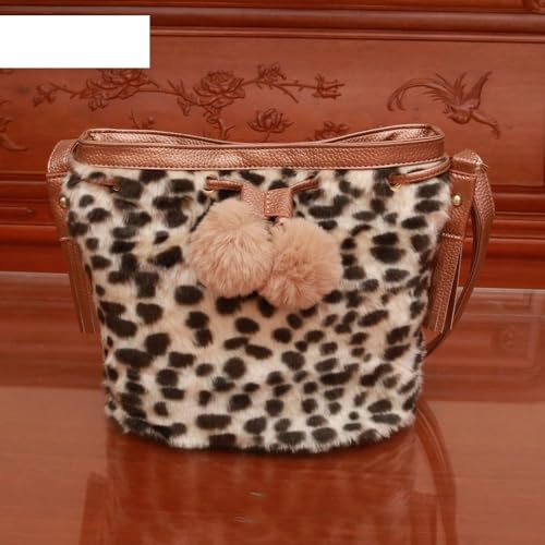 Herbst Winter Frauen Schulter Tasche Leopard Plüsch Fell Haarigen Damen Umhängetasche Weiblichen Quaste Ball Totes(Brown leopard) von WEQYFDC