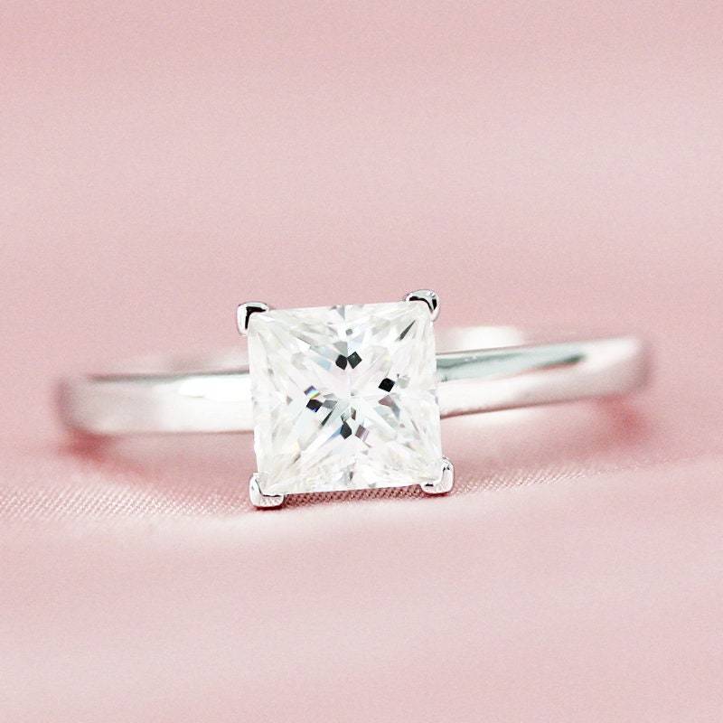 14K Weißgold Ehering Charlse & Colcard Immer Klassisch 5, 5 Mm Versprechen Prinzessin Schnitt Moissanite Verlobungsring Braut Ring 14K Weißgold Ehering Charlse & Colcard Immer Klassisch 5, 5 Mm Versprechen Prinzessin Schnitt Moissanite Verlobungsring Braut Ring von WFHomeElements