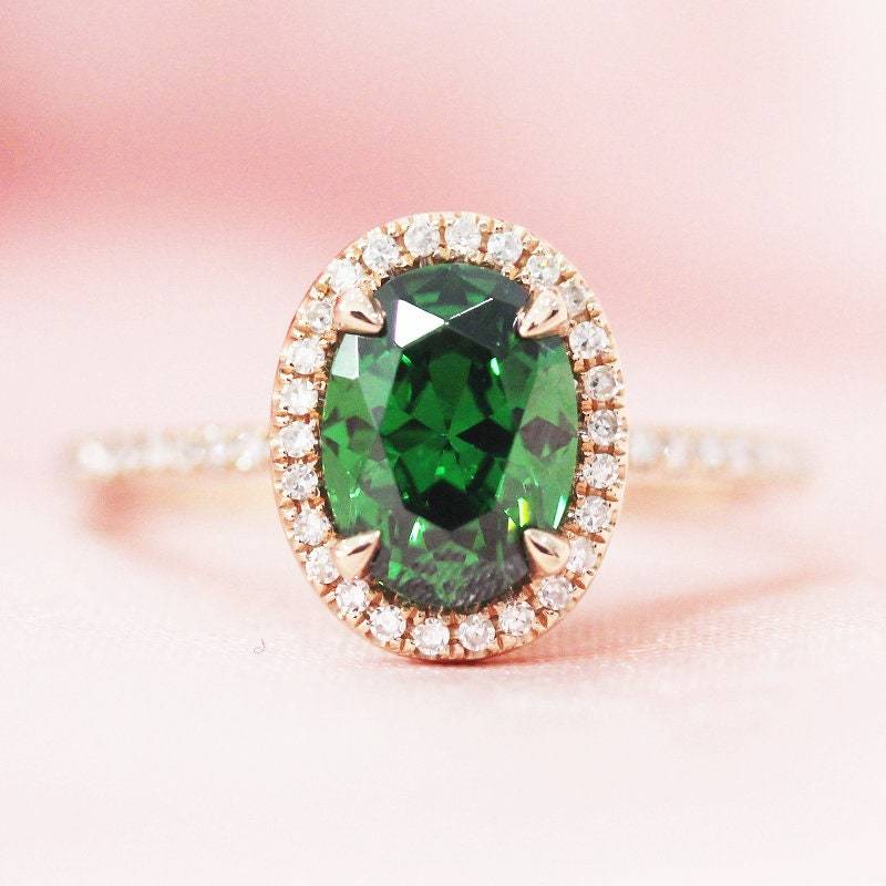 Birthstone 6 8mm Oval Kann Geschnitten Behandelt Dunkle Grüne Smaragd Verlobungsring Diamanten Akzent Ring Massiv 14 K Rose Gold Ehering von WFHomeElements
