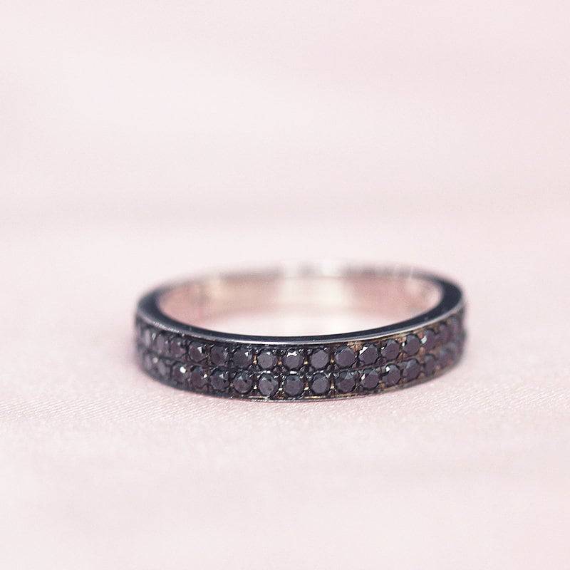 Black Diamond Wedding Band Halbe Ewigkeit Runde Diamanten Verlobungsring Massiv 14K Weißgold Ehering Braut Ring Versprechen von WFHomeElements