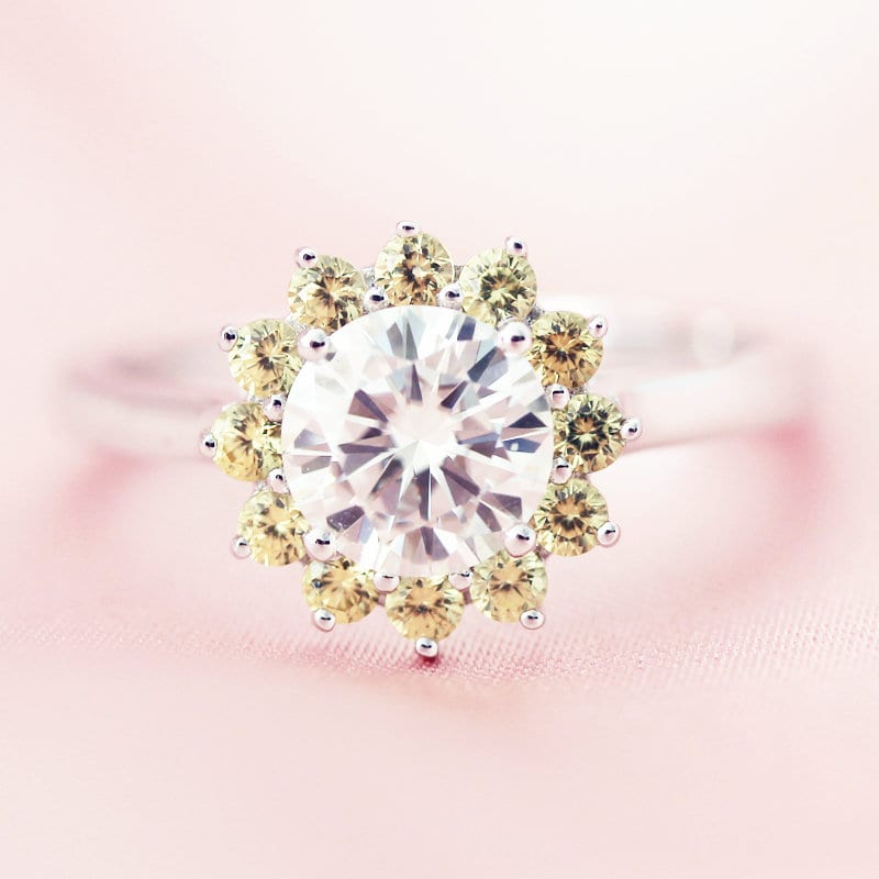 C &c Runde 7, 5 Mm Für Immer Ein | Ghi Moissanite Ring Gelb Saphir 14K Weißgold Verlobungsring Braut Jahrestag C &c Runde 7, 5 Mm Für Immer Ein | Ghi Moissanite Ring Gelb Saphir 14K Weißgold Verlobungsring Braut Jahrestag von WFHomeElements