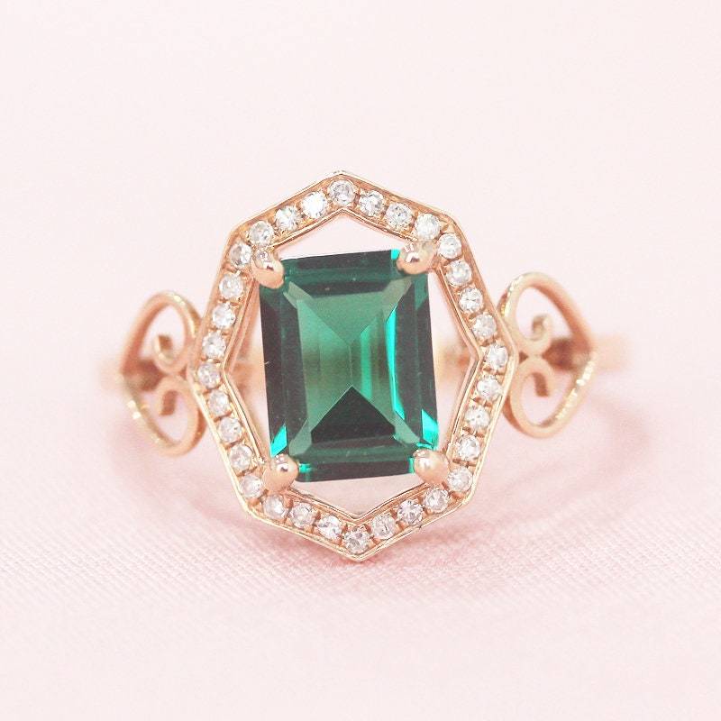 Einzigartigen Stil Kann Birthstone 6x8mm Behandelt Smaragd Verlobungsring Massiv 14K Rose Gold Hochzeit Diamant Akzent Braut Promise Ring von WFHomeElements
