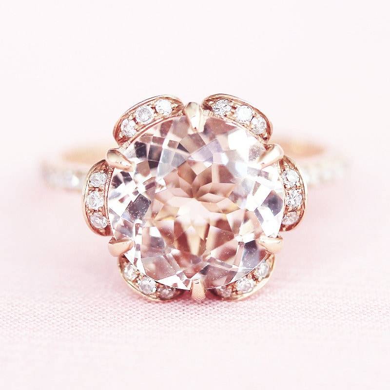 Florales Design Runde 9mm Natürliche Licht Rosa Vs Morganit Ring Diamant Akzent Solide 14 K Rose Gold Verlobungsring Jahrestag Ehering von WFHomeElements