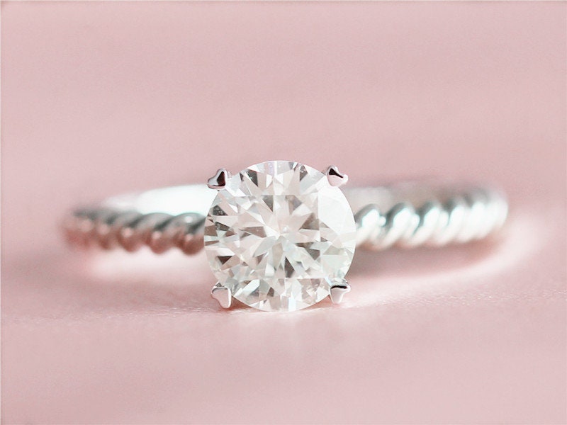 Für Immer Ein | Def Charles Und Colvard Moissanite Verlobungsring 6mm Runde Solide 14K Weißgold Ring Jahrestag Ehering von WFHomeElements