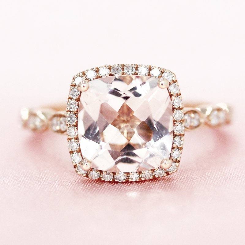 Großen Edelstein 8mm Kissen Geschnitten Morganit Ring Diamant Halo-Ring 14K Rose Gold Ehering Verlobungsring Halbe Ewigkeit Braut Versprechen von WFHomeElements