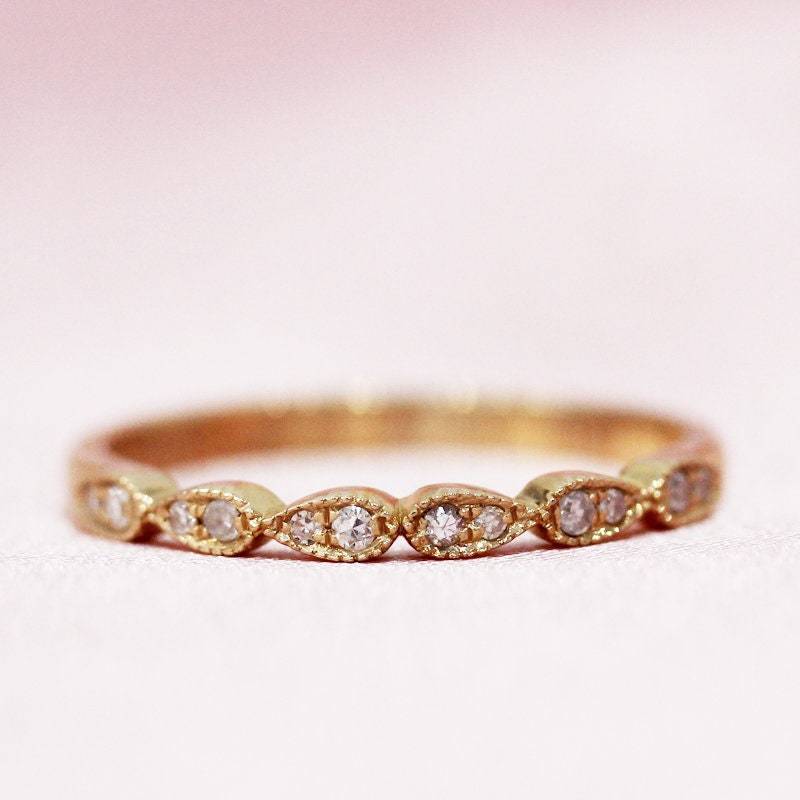 Halbe Ewigkeit Diamant-Verlobungsring 14K Gelbgold Ehering Braut Ring Versprechen Jahrestag Stapelbar Passende Band Halbe Ewigkeit Diamant-Verlobungsring 14K Gelbgold Ehering Braut Ring Versprechen Jahrestag Stapelbar Passende Band von WFHomeElements