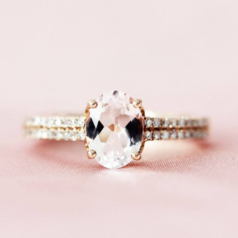 Halbe Ewigkeit Ring Natürliche Morganit 5x7mm Oval Geschnitten Ehering Massiv 14K Rose Gold Verlobungsring Jahrestagsgeschenk von WFHomeElements