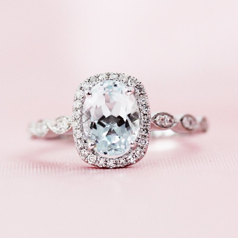 März Birthstone 6x8mm Natürliche Hellblauen Aquamarin Ring Diamant Akzent 14K Weißgold Ehering Verlobungsring Geburtstagsgeschenk von WFHomeElements