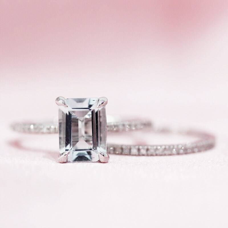 März Birthstone 6x8mm Smaragd Geschnittener Natürlichen Aquamarin Ring Massiv 14K Weißgold Braut Gesetzt Halbe Ewigkeit Diamanten Hochzeit von WFHomeElements
