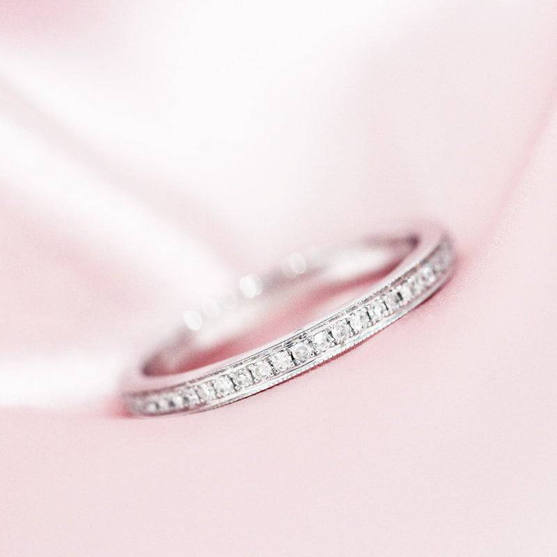 Natürliche Diamanten Ehering Massiv 14K Weißgold Ring Voller Ewigkeit Verlobungsring Stapelbar Passenden Bandring Jahrestag von WFHomeElements