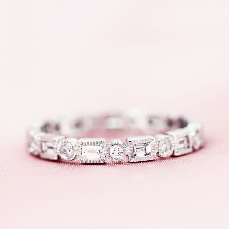 Runde Und Baguette Natürlichen Diamanten Hochzeit Ring 14K White Gold Verlobungsring Stapelbar Passende Band Voller Ewigkeit Versprechen von WFHomeElements