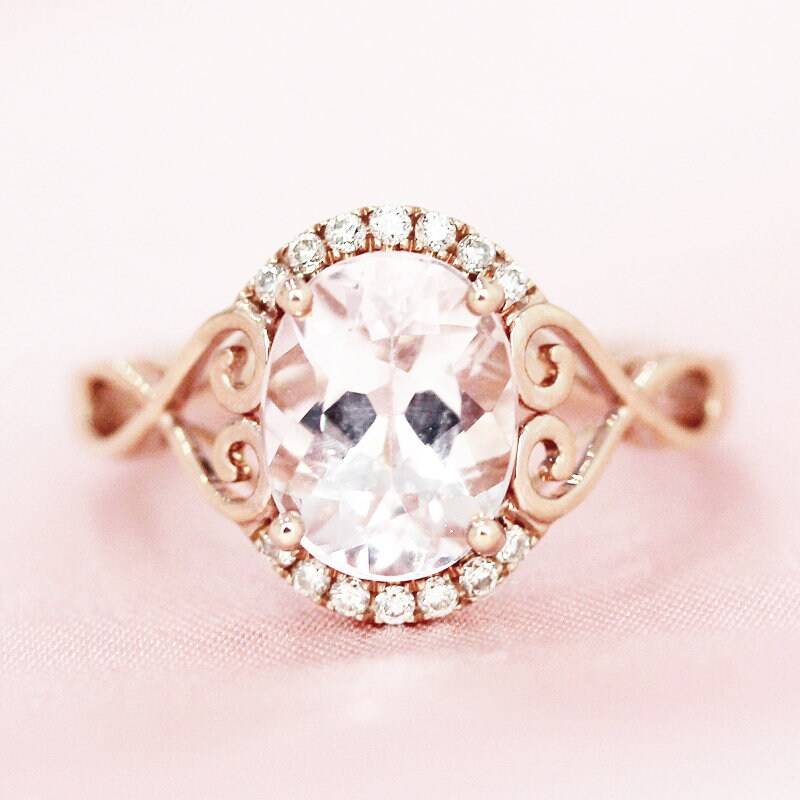 Verdrehte Design Verlobungsring 7x9mm Ovale Natürliche Morganit Ring Diamanten Massiv 14K Rose Gold Weddin Braut Jubiläumsring von WFHomeElements