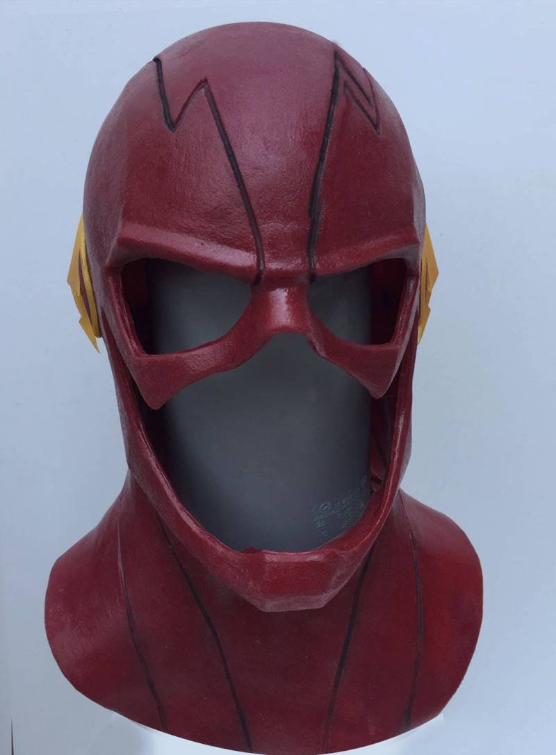 Red Lightning V2 Maske/Cowl Cosplay Red Lightning V2 Maske/Cowl Cosplay von WFLabPropNCosplay