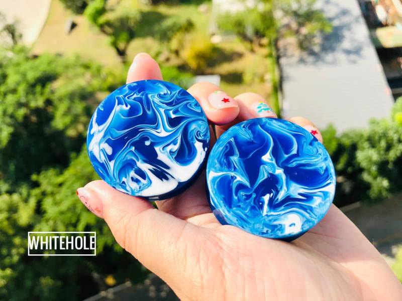 Plugs[Blau/Weiß Smoke]-Plugs Custom/Plugs Smoke/Plugs Resin von WHITEHOLEDESIGN