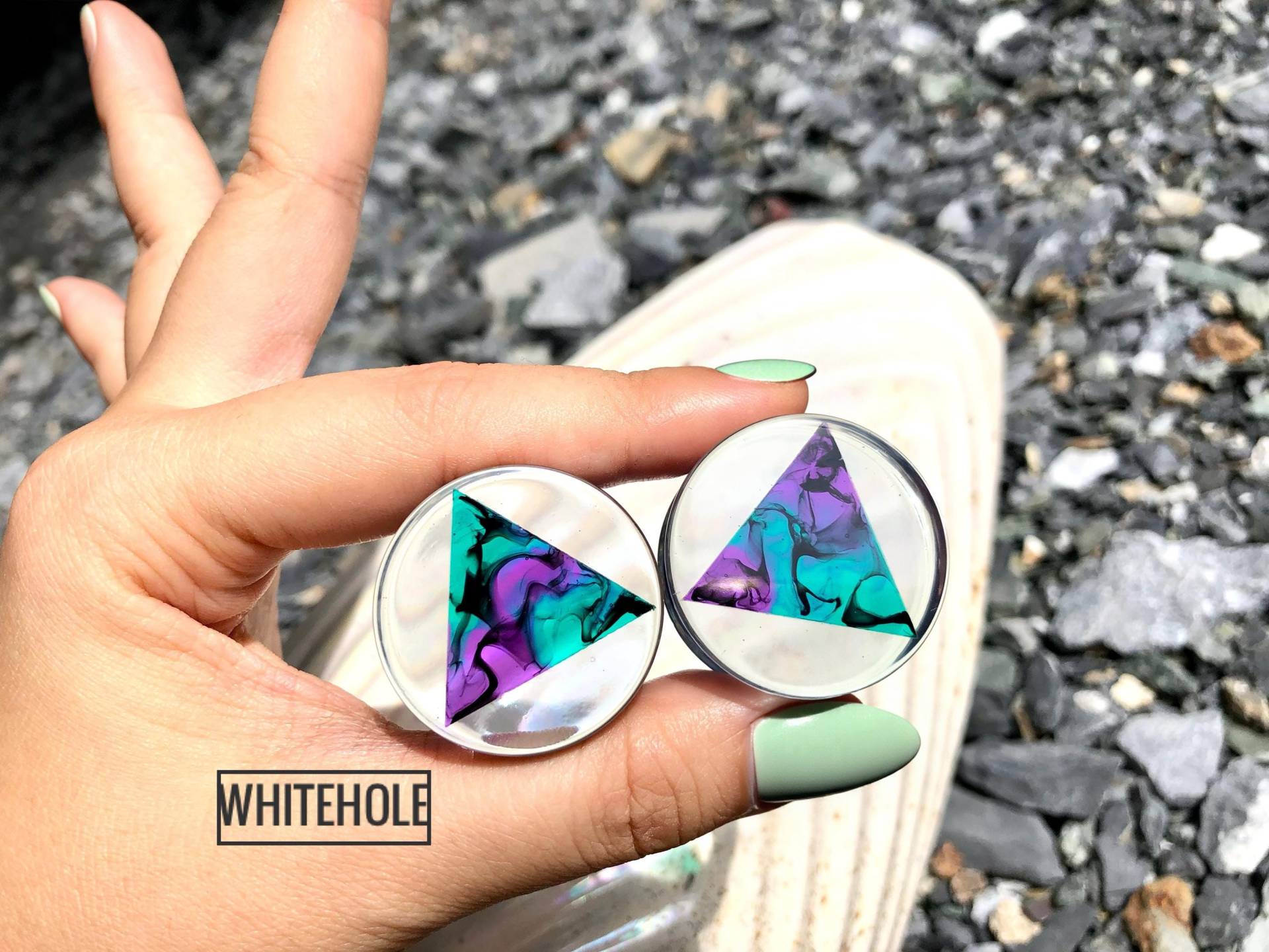 Plugs[Lila&grün/Schwarz Rauch-Dreieck]-Plugs Custom/Plugs Smoke/Plugs Resin von WHITEHOLEDESIGN