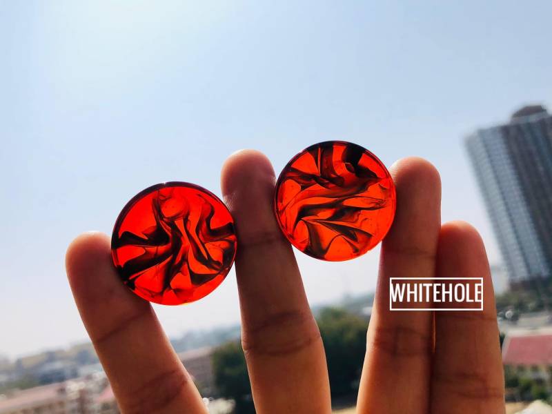 Plugs[Red/Black Smoke]-Plugs Custom/Plugs Smoke/Plugs Resin von WHITEHOLEDESIGN